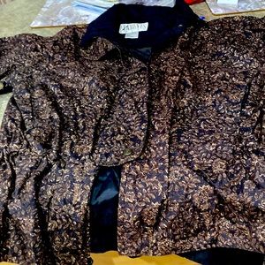 Element’s Haley size M used